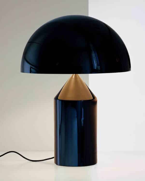 Atollo 238 / Lampe de table en métal Noir Oluce (ref. 12255i)