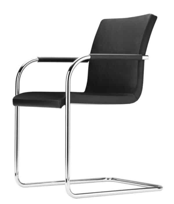 S 55 PVF Thonet / Chaise de réunion cuir noir Thonet mobilier design (ref. 13857)