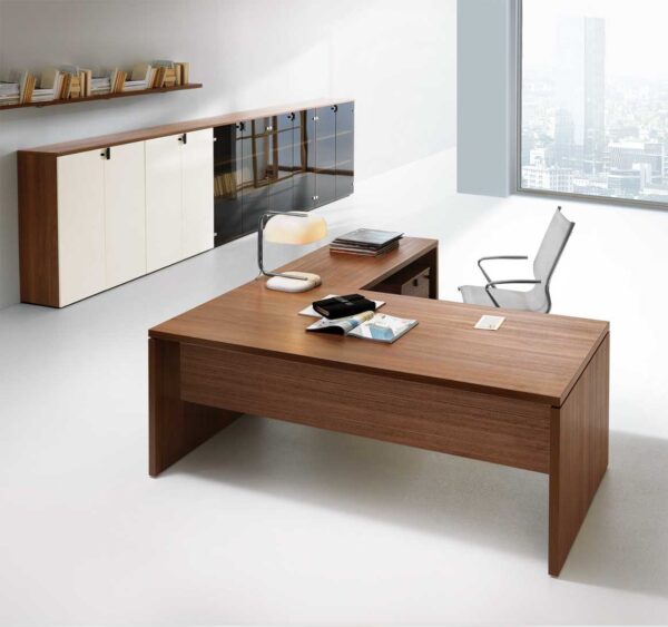 Lithos / Bureau de direction avec retour Della Rovere (ref. 79439i)